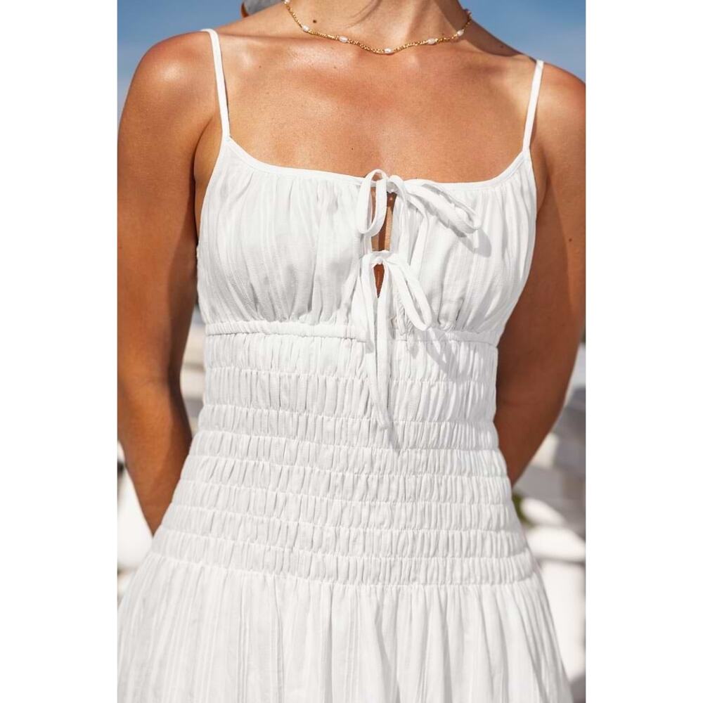 NEW Cupshe x‎ Kelsey Anderson Sunny Side Maxi Dress White Smocked Tie Front MED - Picture 4 of 16